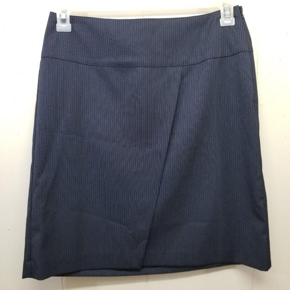 Stiles Benetton Dresses & Skirts - Stile Benetton 6 Blue Pinstripe Pencil Skirt Wrap
